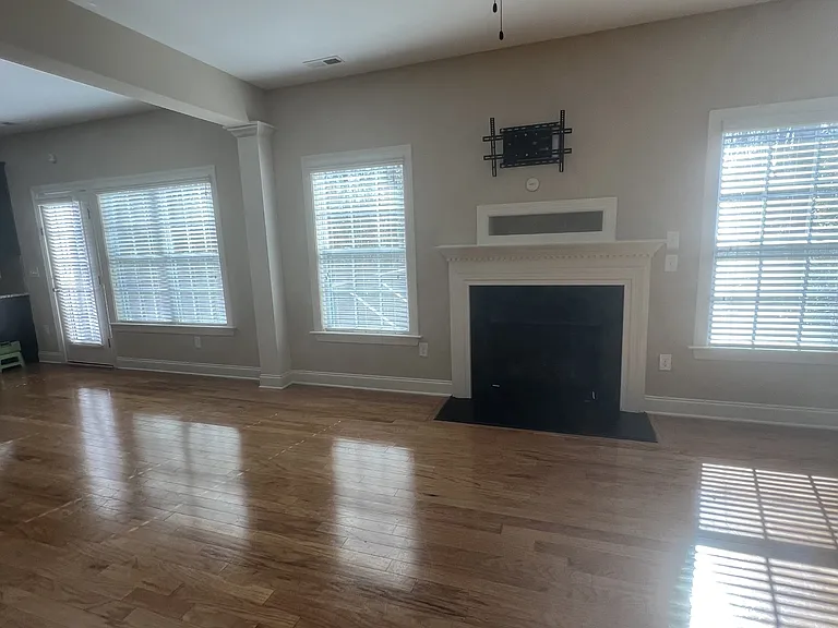 44 Coswell Ct — Photo 15