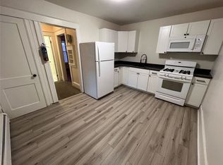 138 Franklin St APT 4, Poughkeepsie, NY 12601