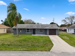 707 SW Ancona Rd, Port Saint Lucie, FL 34953
