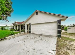 2281 SW Grosspoint Street, Port St Lucie, FL 34953