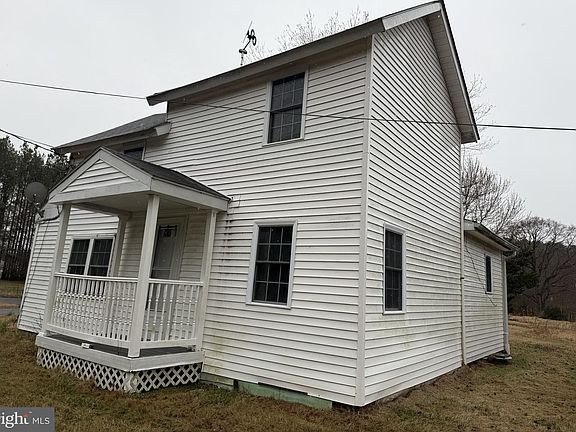 3rd image of 8784 Cummings Rd