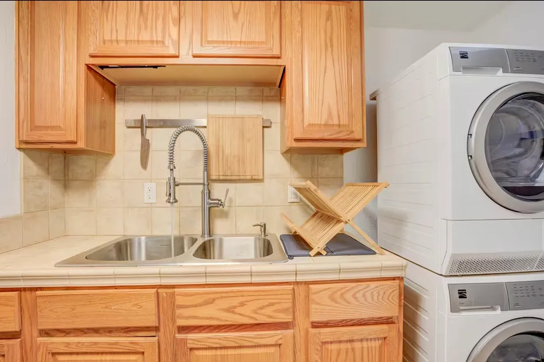 1393 Dorothy Ave — Photo 4