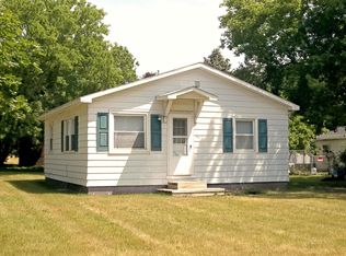 1402 Bruce St, Mount Pleasant, MI 48858