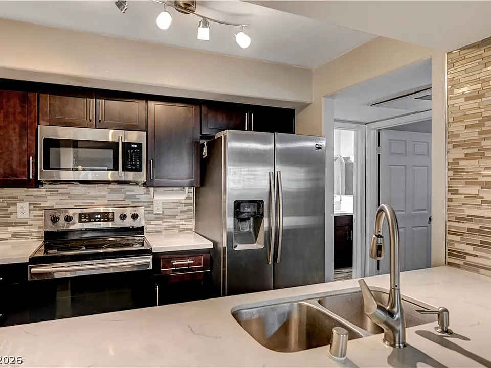 2300 Silverado Ranch Blvd #1139