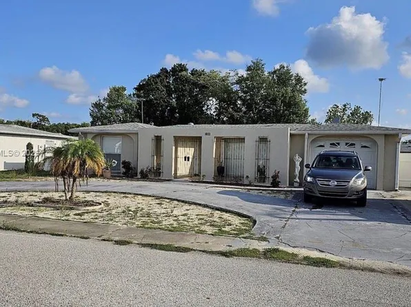 4211 Newbury Dr, New Port Richey, FL 34652