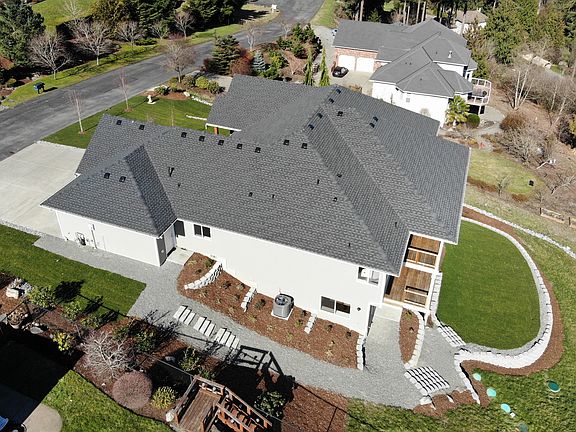 4th image of 4929 131st Avenue Ct E