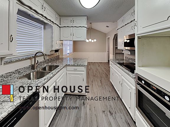 4th image of 3901 San Miguel Ct