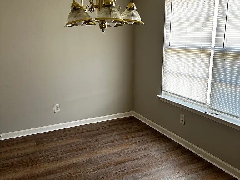 6401 Walnut Way — Photo 3