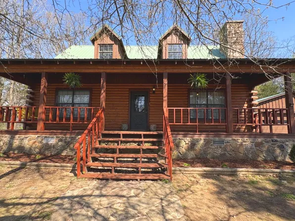 1818 Stonecrest Dr, Searcy, AR 72143