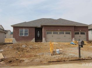 6819 Grand Fir Dr, Edwards, IL 61528