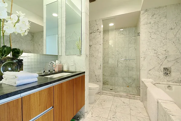 Sold by Corcoran | media 14