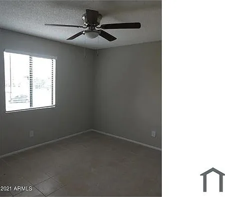 2431 E Tracy Ln #2 — Photo 11