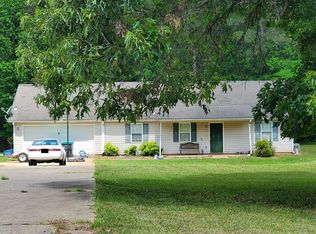 702 Floyd Rd, Hampton, GA 30228