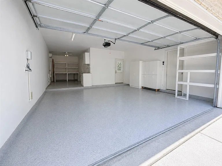 18 Doeskin Pl — Photo 48