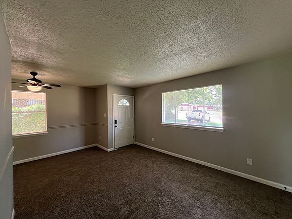 4th image of 368 E Shelby Dr