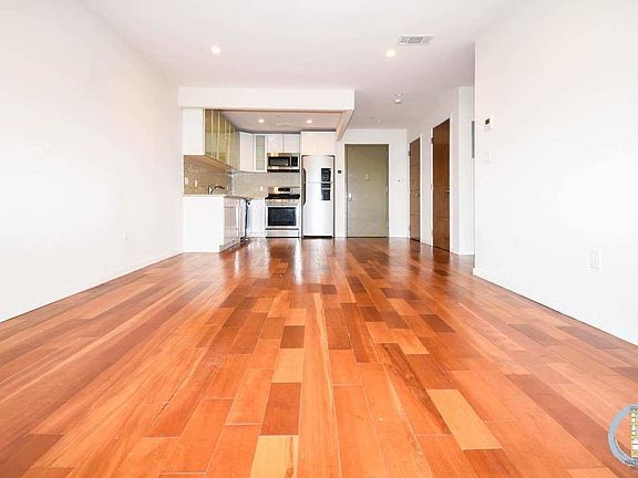 5th image of 472 Marcus Garvey Blvd #4F