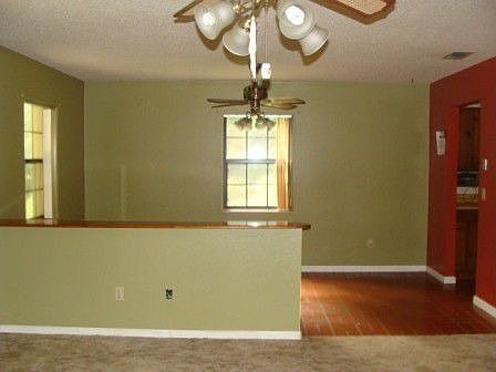 1st image of 926 NW Orbison Dr
