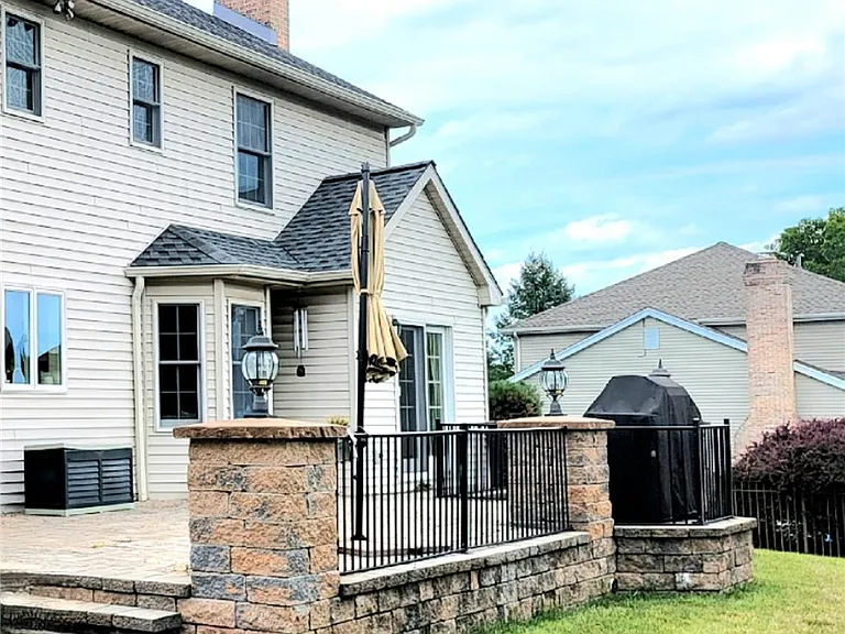 4431 Virginia Dr — Photo 18