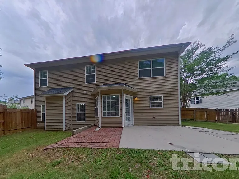 432 Rolling Stream Dr — Photo 21