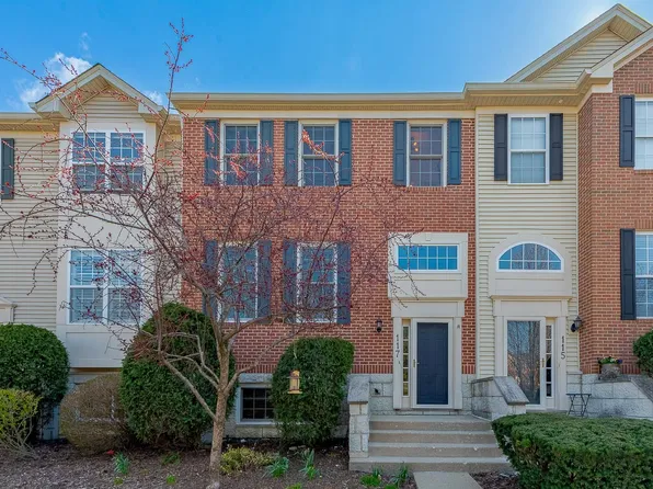 117 Rachel Ave, Willow Springs, IL 60480