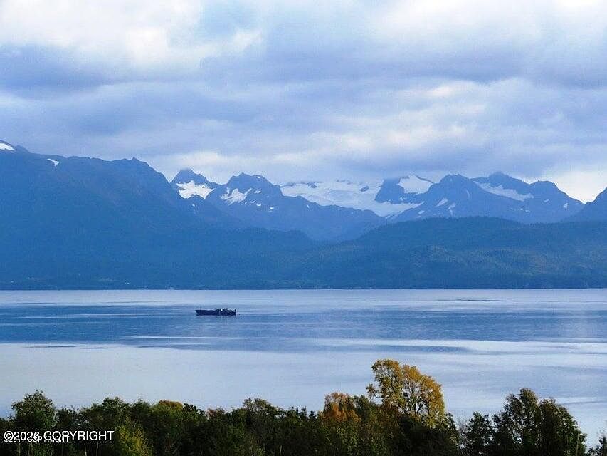 1st image of 58996 E End Rd