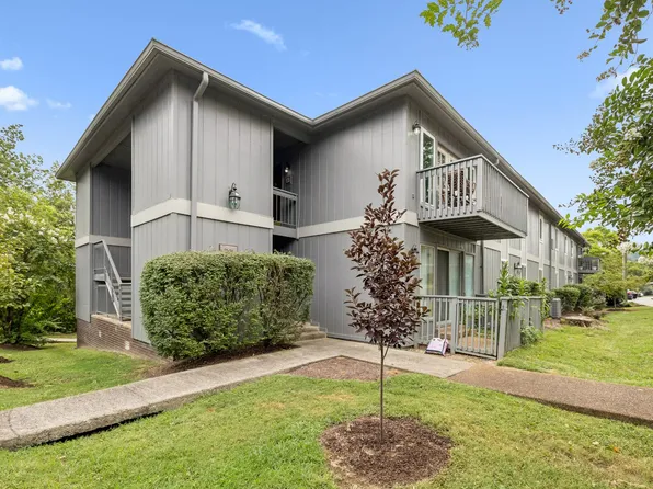 21 Vaughns Gap Rd APT 21, Nashville, TN 37205