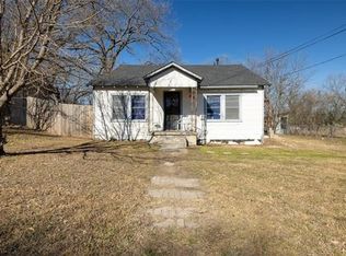 420 W Ball St, Weatherford, TX 76086