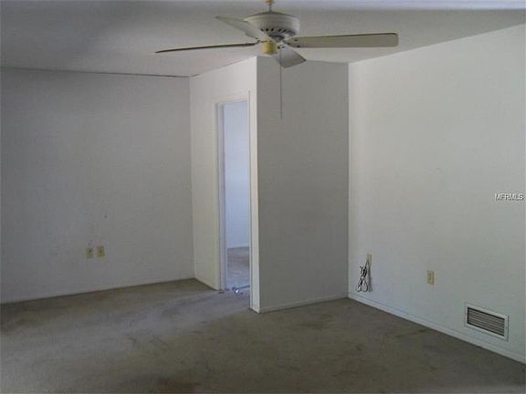 4th image of 3651 Winderwood Dr
