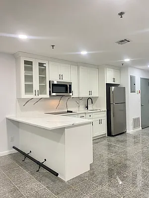Rented by Reyes & Elsamad Real Estate Group | media 1