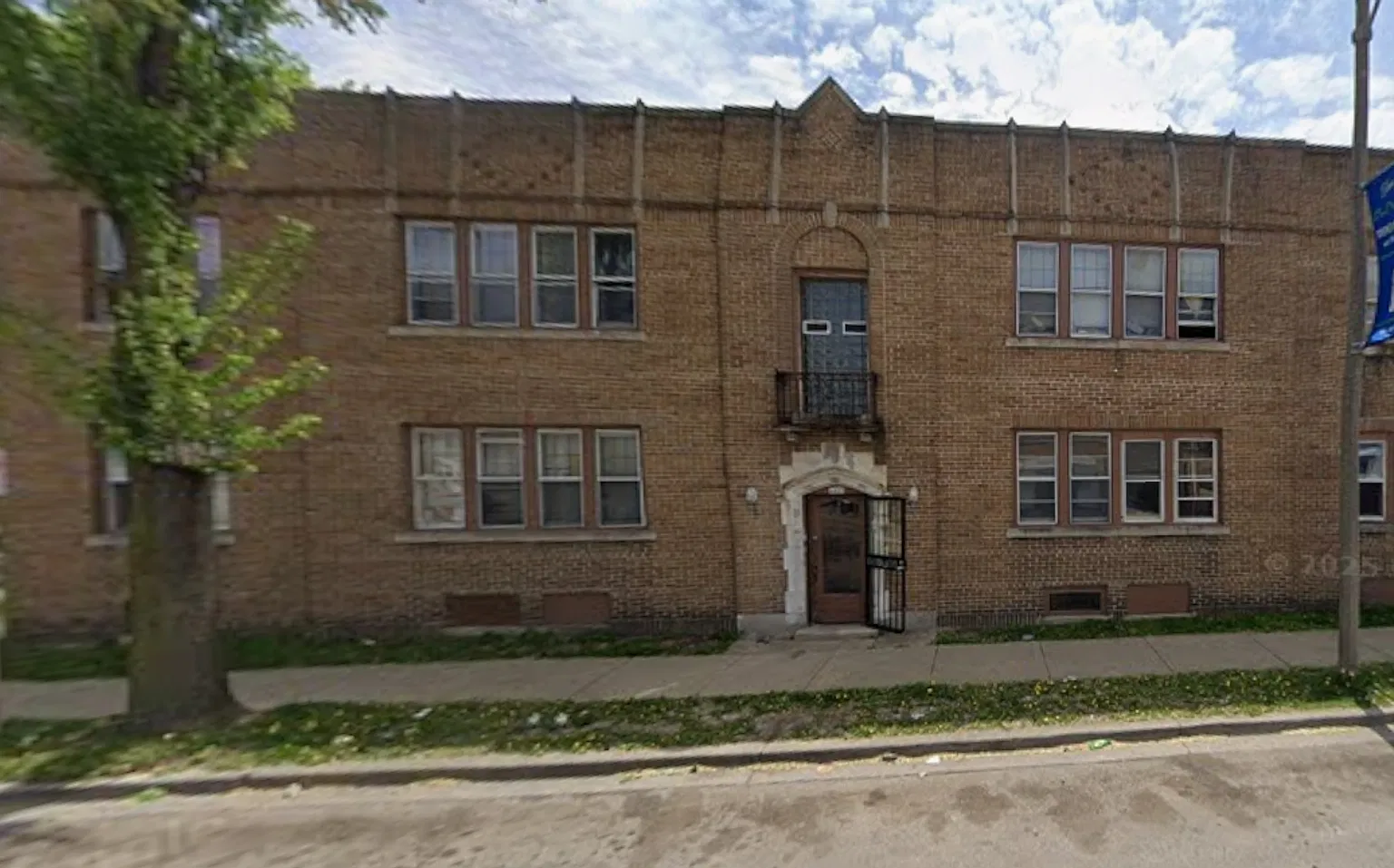 4409 W Burleigh St. (4 Unit)(Ace Property) — Photo 1