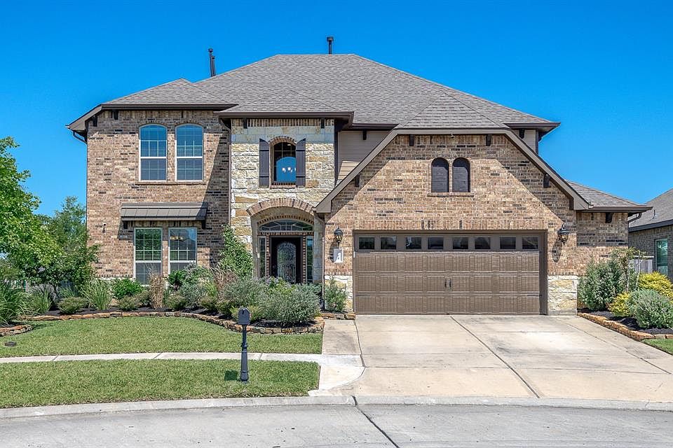 1st image of 568 Hammersmith Ln
