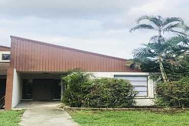 Home For Sale In South Shore