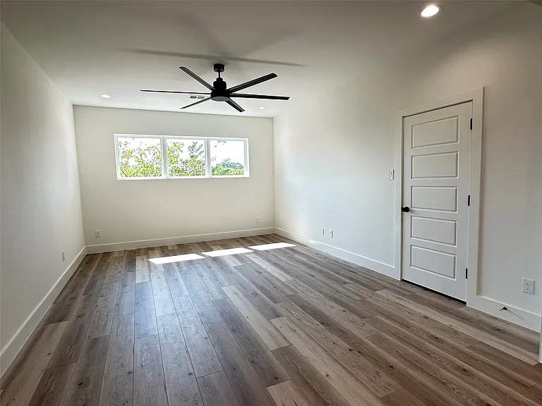 3908 Rochelle Dr — Photo 20