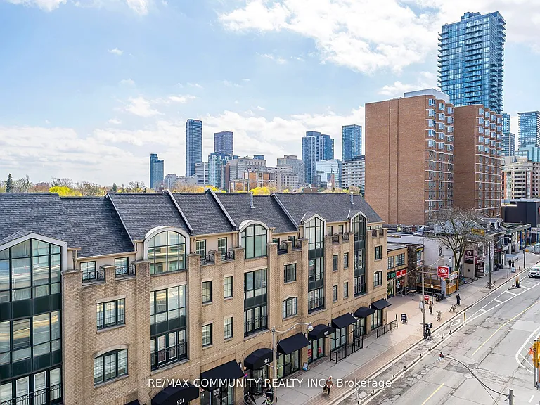 980 Yonge St #513 — Photo 35