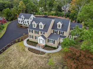 49 Daniels Farm Rd #F, Trumbull, CT 06611