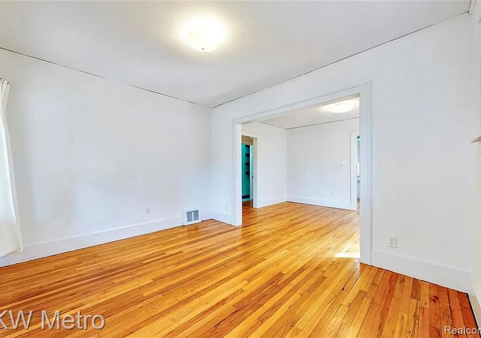 New Rental! — Photo 3