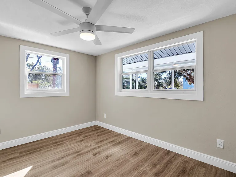 11416 Pine Forest Dr — Photo 19