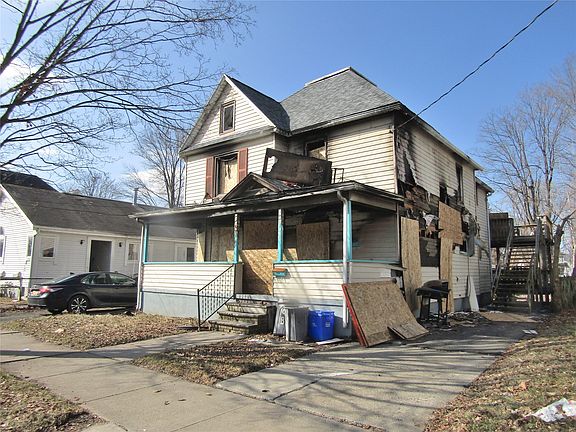2nd image of 106 Fillmore Ave
