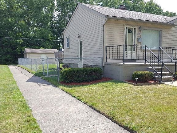 2nd image of 1705 Ford Blvd