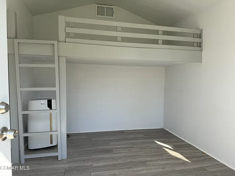 2257 Hood Dr — Photo 32