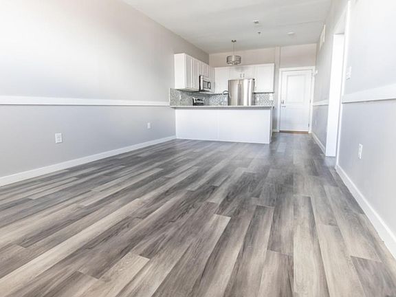 3rd image of 117 Spring St #205