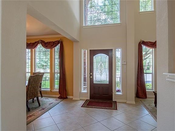 5th image of 3416 Carya Ct
