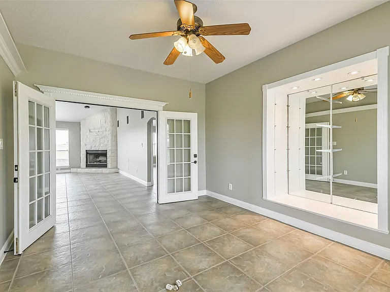 15320 Mound Rd — Photo 23