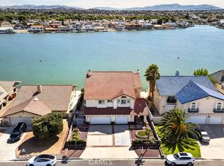 18075 Mariner Dr, Victorville, CA 92395