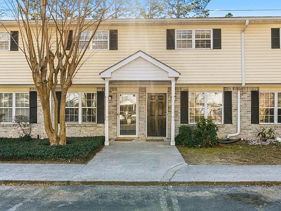 4th image of 507 Stinson Dr #8D