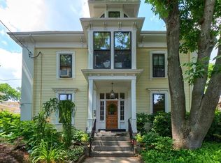 21 Lee St APT 1L, Cambridge, MA 02139