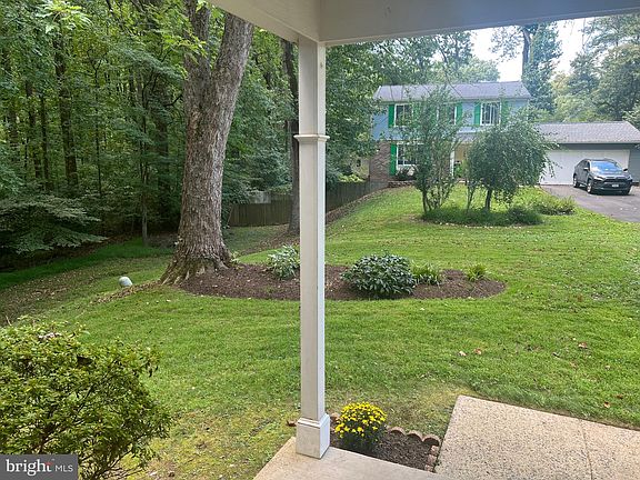 5th image of 10917 Santa Clara Dr