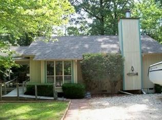 18 Merlin Ct, Reedville, VA 22539