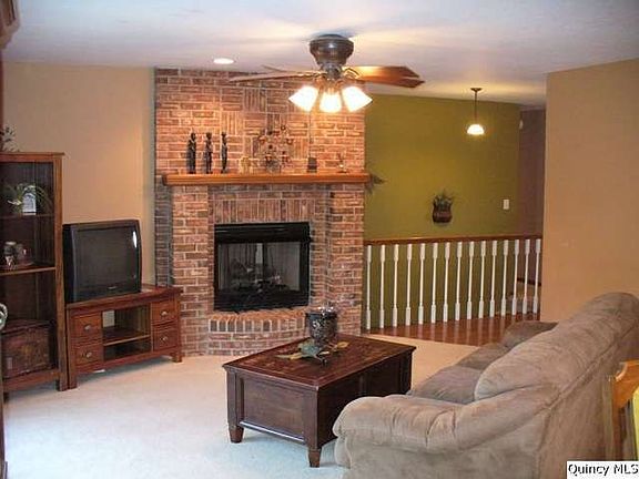 Home for Sale in CampPoint, IL $179,900