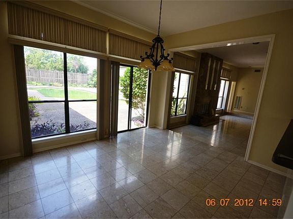 3rd image of 8106 Fondren Lake Dr